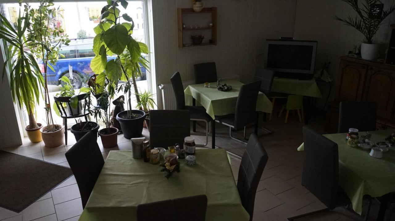 Pension Im Glueck Thale Exteriör bild